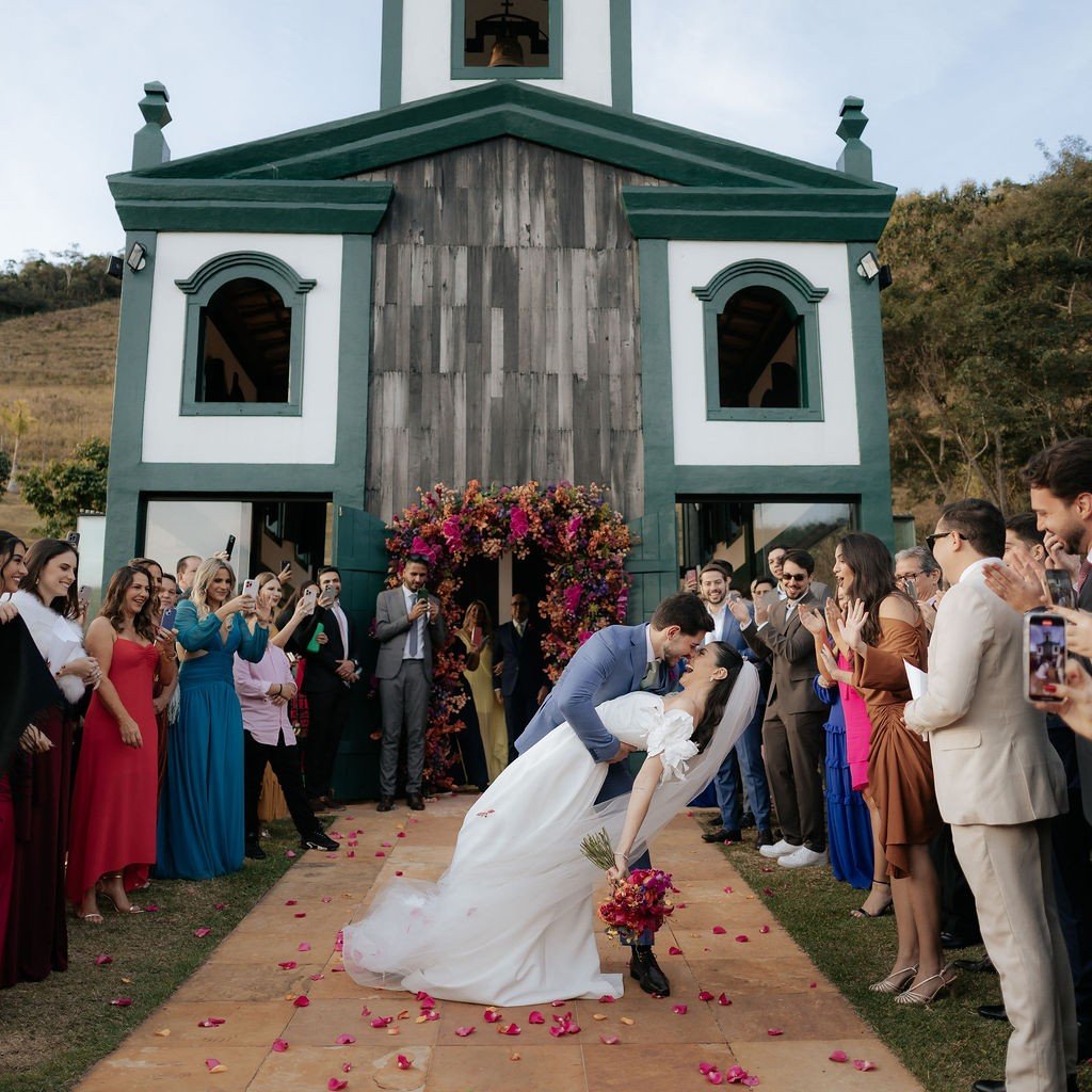 Bruna e Victor no casamento
